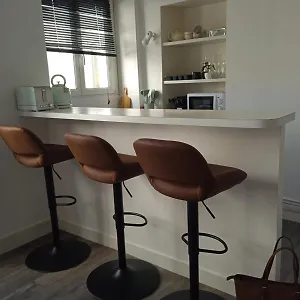  Appartement Gare Montparnasse,gorgeous1 Bedroom,close To Eiffel Tour,center , Stuning Place France